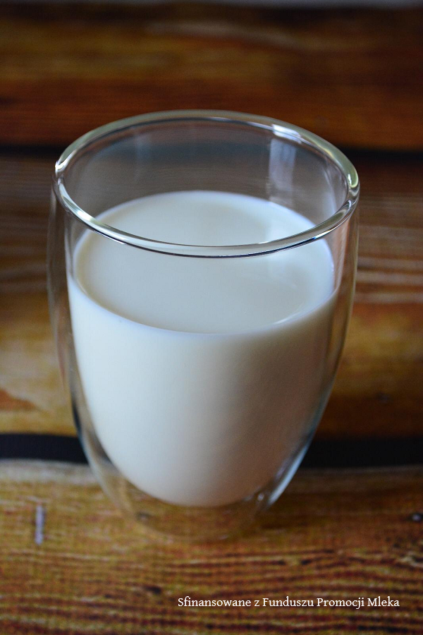 Co oznacza mleko "wolne od GMO"?