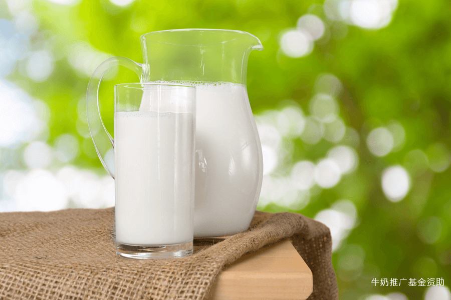 牛奶和乳制品是对人类是一种营养价值的很高的食品